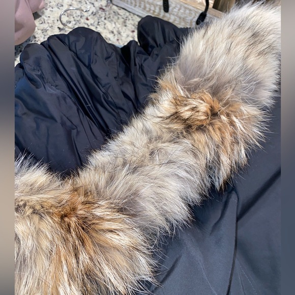 AUTHENTIC CANADA GOOSE WINTER JACKET - Picture 7 of 7